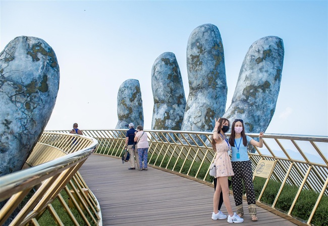 Những chia sẻ của du khách khi book tour Bà Nà Hills của Sơn Trà Travel